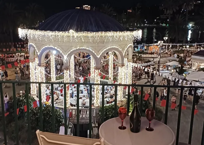 Casa Miki Front Lungomare Apartamento *